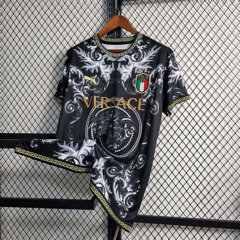 ultimi posti di versace|italia versace kit.